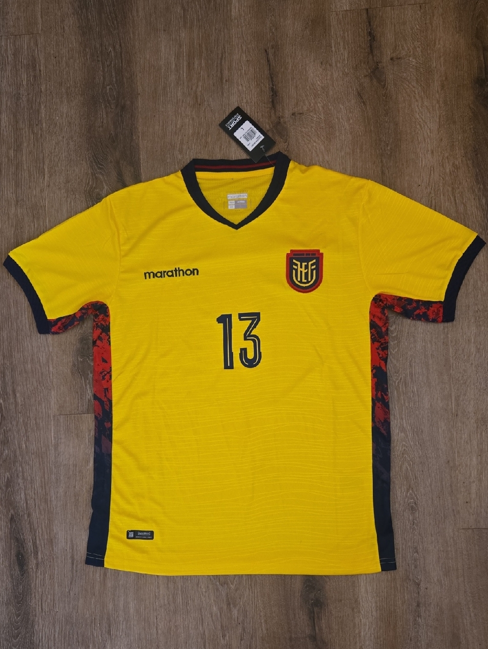 Ecuador Enner Valencia 2026 World Cup Kit Yellow Mens Sizes Soccer Football